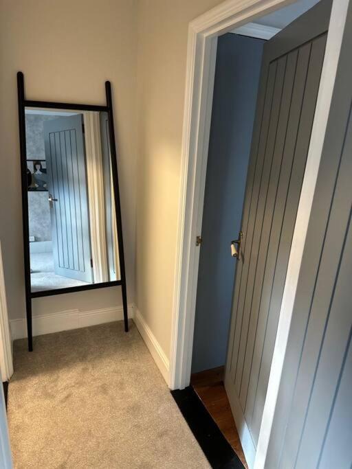 High Wycombe Centre- 2 Bed Flat Leilighet Eksteriør bilde